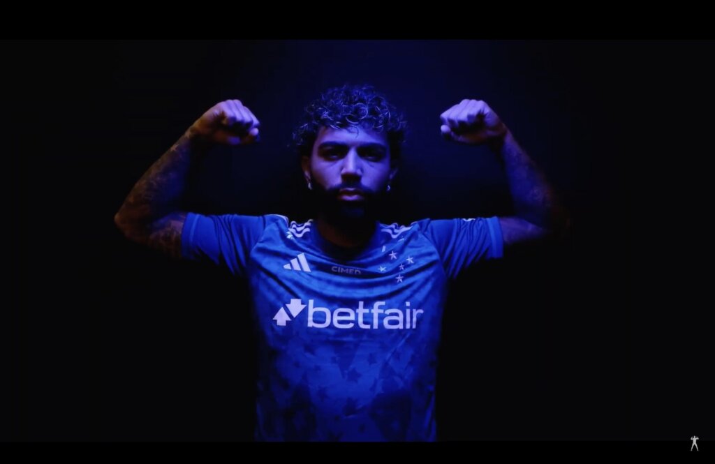 Cruzeiro é Processado por Uso Indevido de Música em Anúncio de Gabigol