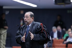 Defesa de Bolsonaro: Reuniões sobre golpe foram atos preparatórios não puníveis