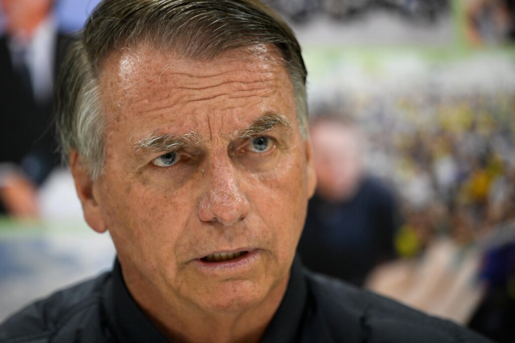 STF retoma julgamento de Bolsonaro por tentativa de golpe; votação se aproxima.
