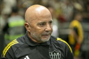Atlético-MG perto do Z-4 da Série A luta contra rebaixamento. soaquinoticias