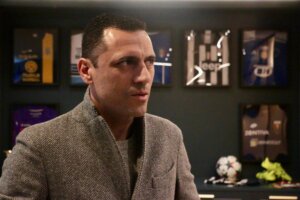 Ex-jogador de Juventus e Cruzeiro vira educador financeiro e empreendedor. soaquinoticias