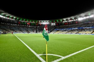 Brasileirão: Fluminense e Atlético-MG duelam por Libertadores e fuga do Z4. soaquinoticias