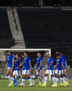 Cruzeiro é goleado pelo Botafogo na estreia do Brasileirão; Tite pressionado soaquinoticias