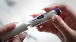 Anvisa proíbe implantes de nesterona e recolhe medicamentos falsificados