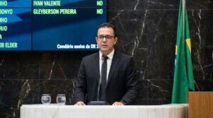 Celinho Sintrocel cobra INSS por 3 milhões de benefícios parados soaquinoticias