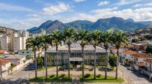 Coronel Fabriciano conquista Selo Prata do TCE-MG por transparência. soaquinoticias