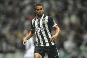 Dominguez chega ao Atlético-MG, reforma elenco e mira títulos soaquinoticias