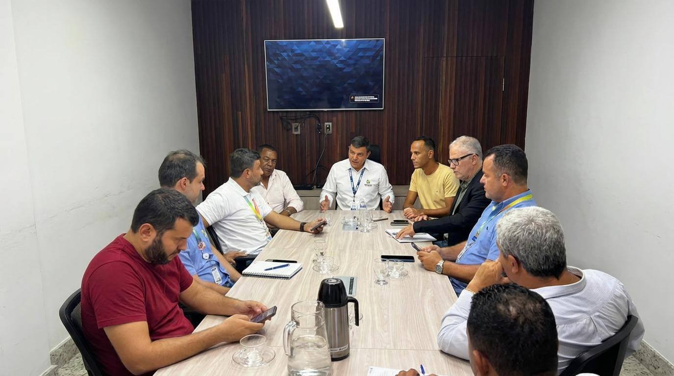 Prefeito de Timóteo e Copasa debatem melhorias no abastecimento de água soaquinoticias