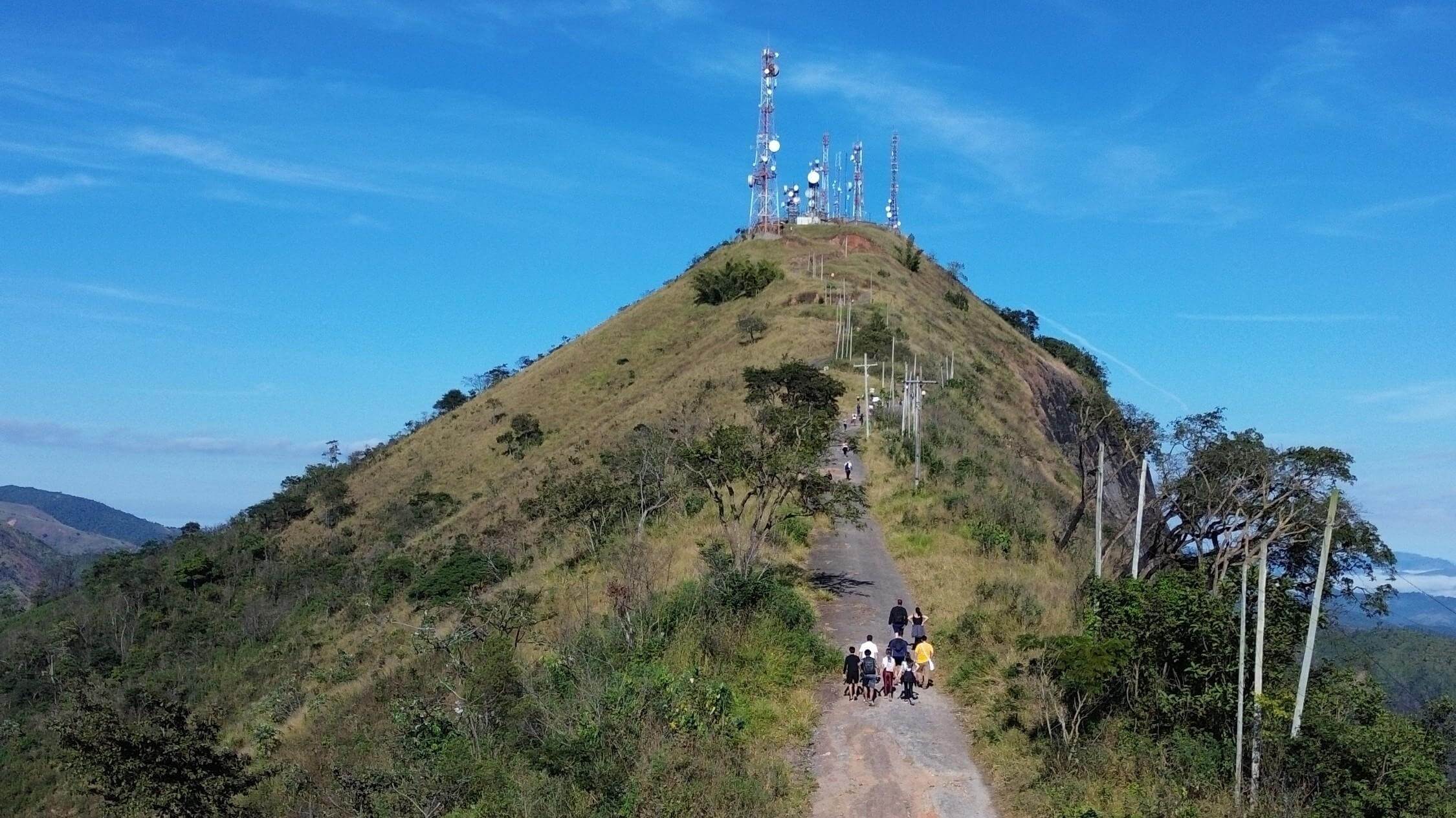 Timóteo realiza 1ª Caminhada Ecológica ao Pico Ana Moura por João Miguel soaquinoticias