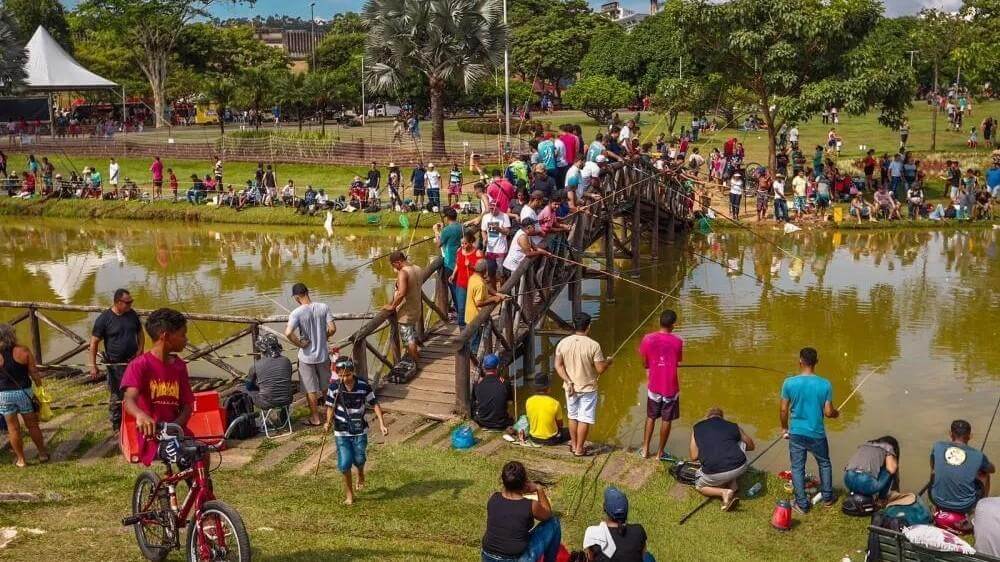 Ipatinga realiza 25ª edição do Pescando no Parque no Domingo de Ramos