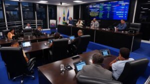 Comissões da Câmara rejeitam projeto de subsídio para Universidade Cidadã soaquinoticias