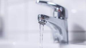 Copasa interrompe abastecimento de água em quatro cidades do Vale do Aço