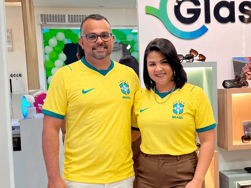 Oticas Glass oferece seis anos de óculos grátis em nova campanha soaquinoticias