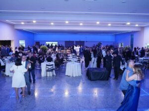 AAPI inicia venda de mesas para o tradicional Baile dos Pais soaquinoticias