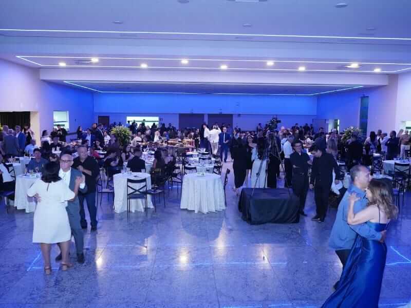 AAPI inicia venda de mesas para o tradicional Baile dos Pais soaquinoticias