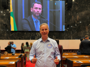 Coronel Edvânio Carneiro e oficializado pré candidato a deputado federal soaquinoticias