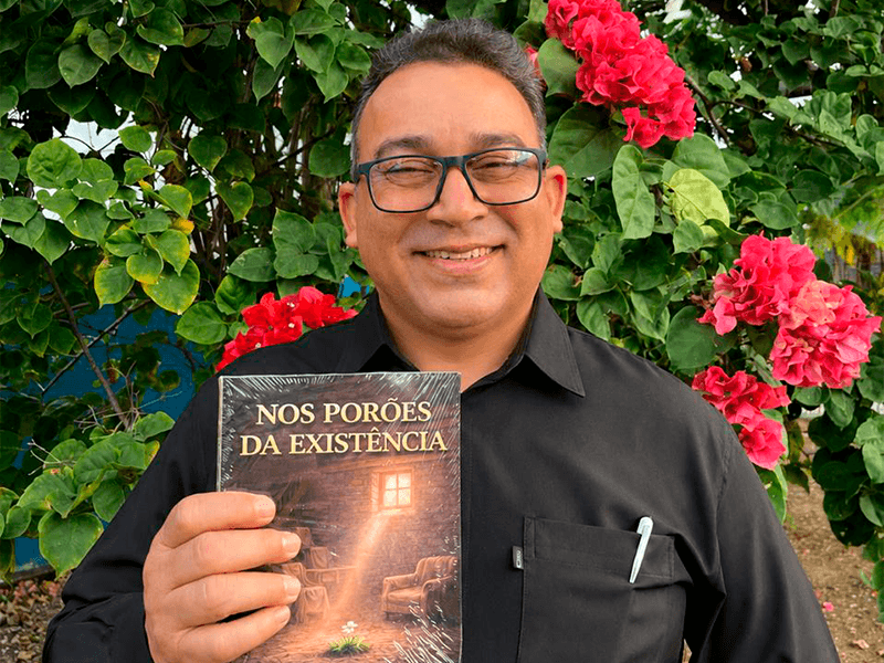 Fundação Aperam Acesita recebe lançamento do livro Nos Porões da Existência soaquinoticias