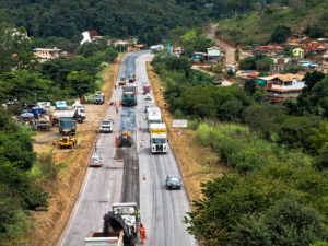 Nova 381 realiza manutenções e obras em diversos trechos da rodovia soaquinoticias