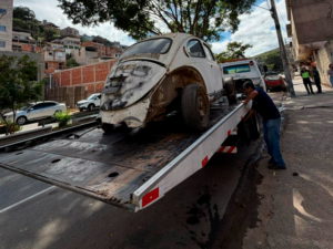Prefeitura de Ipatinga inicia operação para recolher veículos abandonados nas ruas soaquinoticias