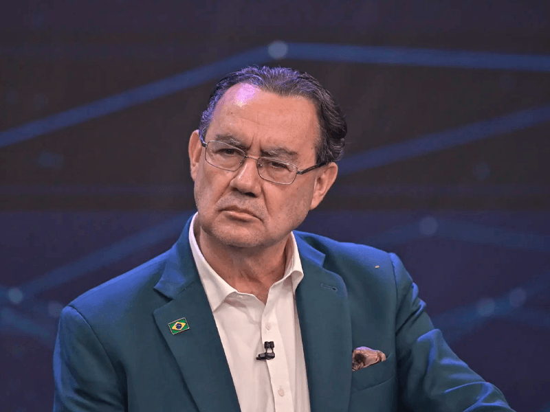 Augusto Cury ultrapassa dez por cento e vira terceira via na corrida presidencial soaquinoticias