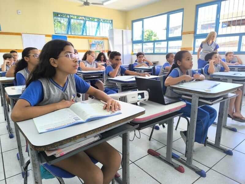 Coronel Fabriciano alcança nota histórica no Ideb e supera média nacional soaquinoticias