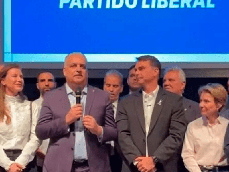 Flavio Bolsonaro anuncia deputado Alfredo Gaspar como vice em chapa pura do PL soaquinoticias