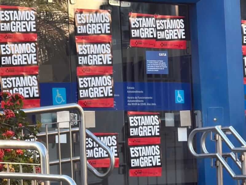 Bancários realizam paralisação nacional de vinte e quatro horas por melhores propostas soaquinoticias
