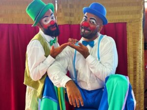 Escola Municipal Monteiro Lobato promove Festa da Familia com espetaculo circense soaquinoticias