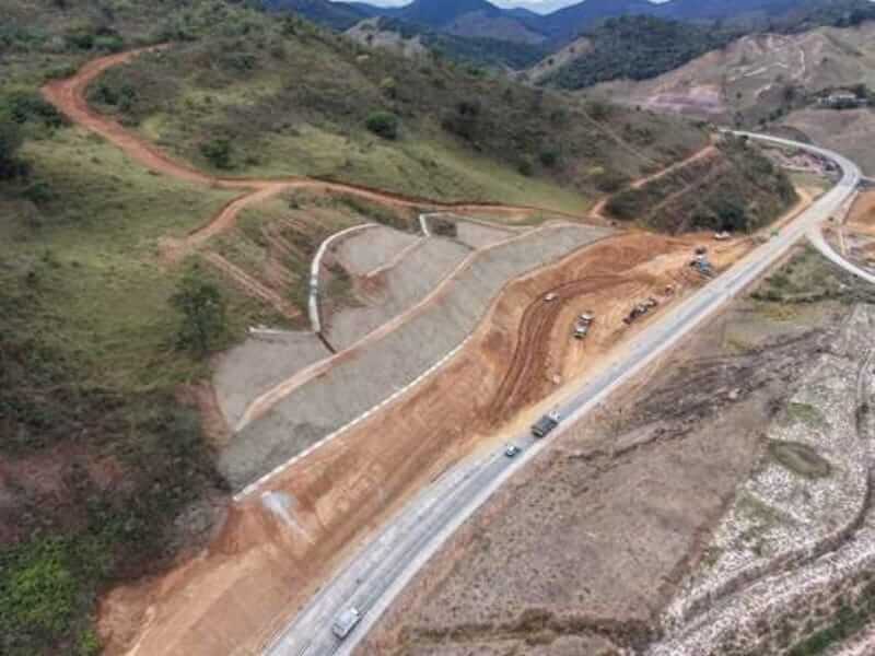 Obras de recuperacao de taludes na BR-381 sao antecipadas soaquinoticias