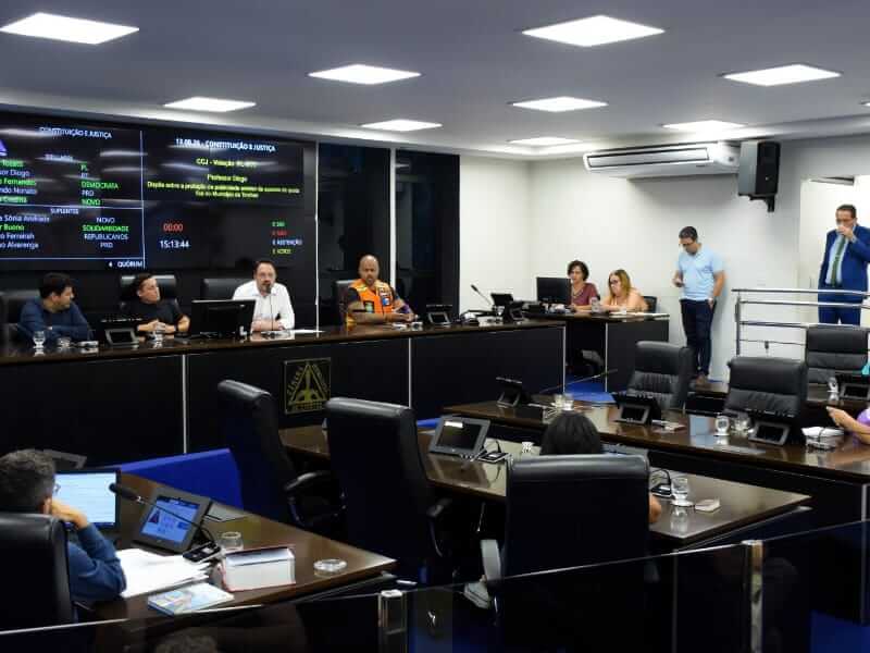 Camara de Timoteo aprova projetos sobre identificacao de cabos e proibicao de bets soaquinoticias