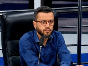 Projeto em Timoteo quer proibir publicidade de bets em espacos publicos soaquinoticias