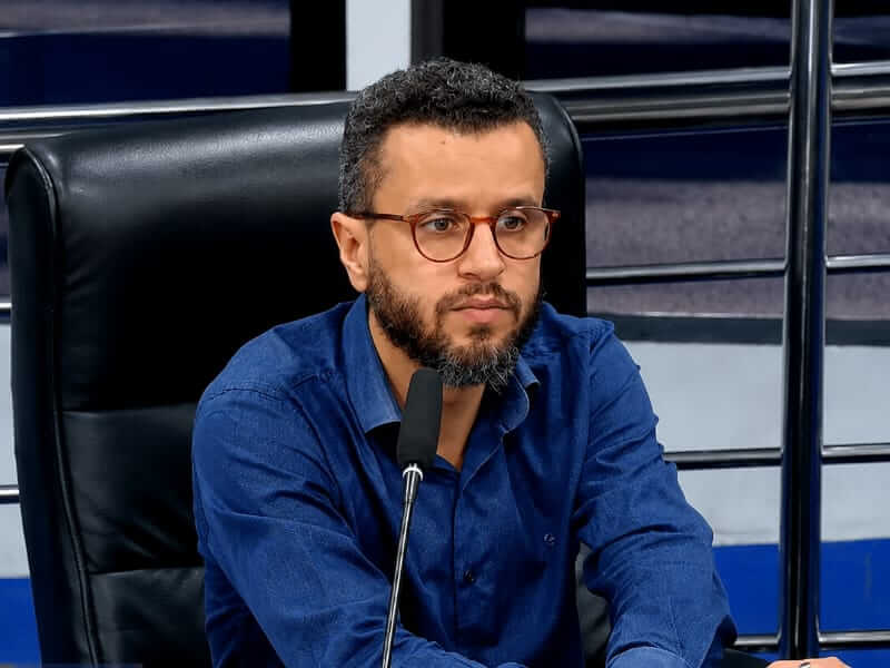 Projeto em Timoteo quer proibir publicidade de bets em espacos publicos soaquinoticias