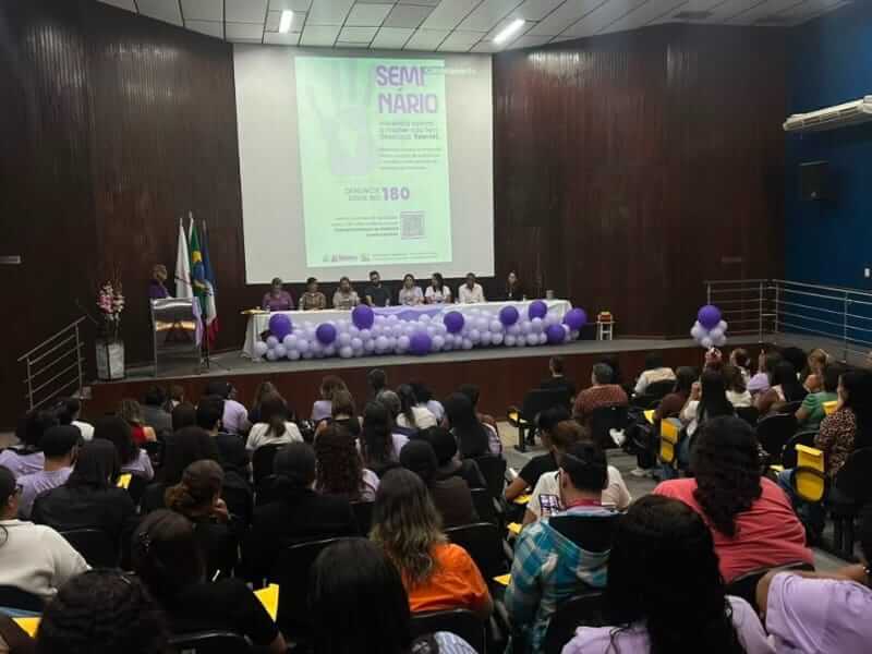 Seminario Agosto Lilas em Timoteo debate combate a violencia domestica soaquinoticias