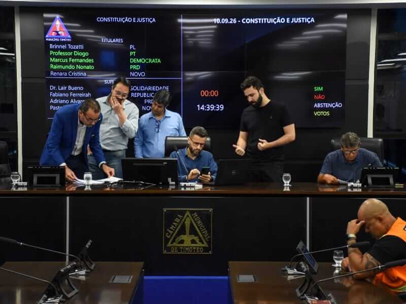 CCJ aprova projeto que cria faixas exclusivas para motos em Timoteo soaquinoticias