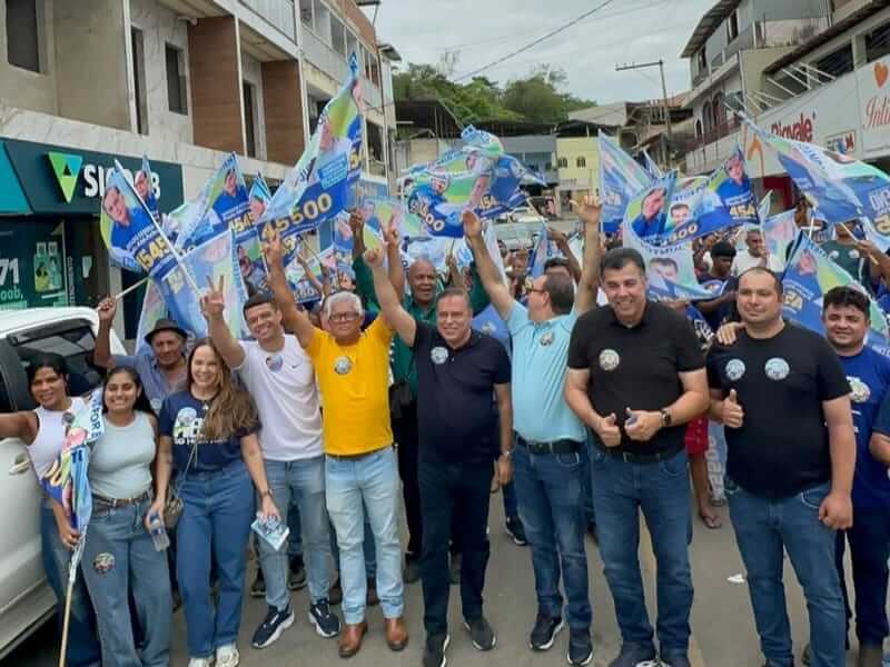 Candidato Heleno do Hospital faz campanha e ouve moradores em Ipatinga soaquinoticias