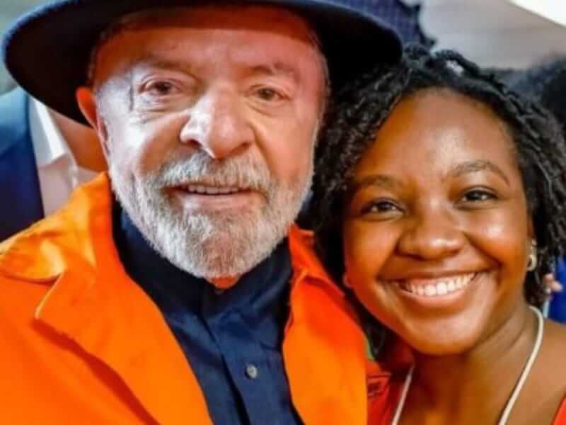 Deputada eleita Ana Elisa discute estratégia digital com Lula em Brasilia soaquinoticias