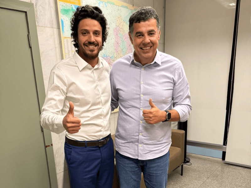 Deputado eleito Heleno do Hospital visita Doorgal Andrada na ALMG soaquinoticias