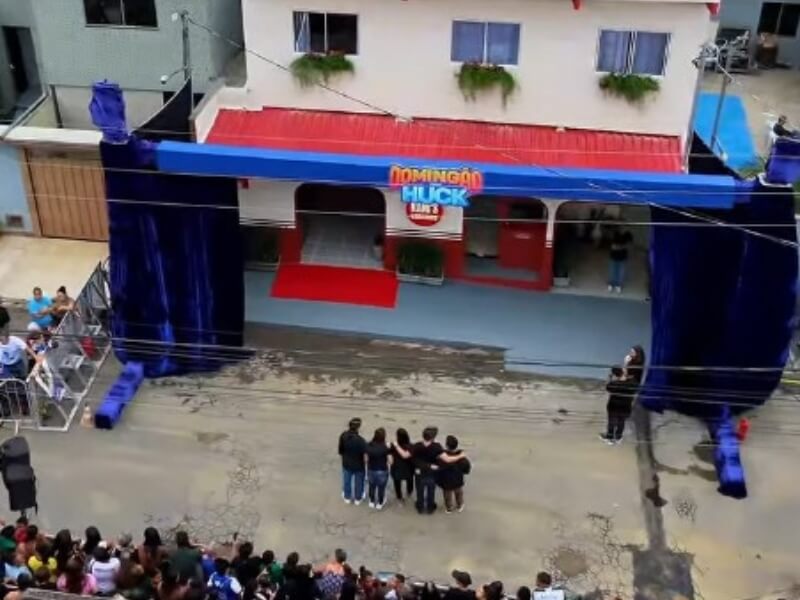 Luciano Huck inaugura lanchonete de morador premiado em Timoteo soaquinoticias