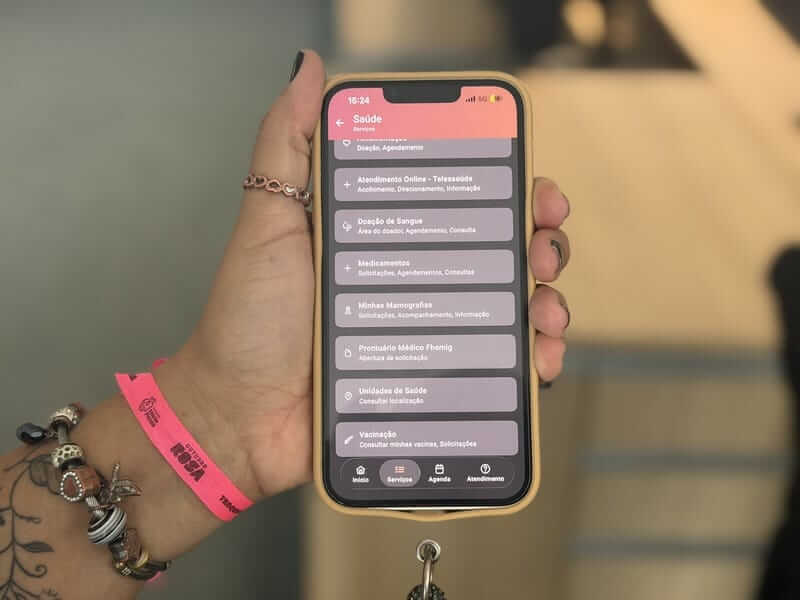Governo de Minas lança ferramenta para acompanhar mamografias pelo celular soaquinoticias
