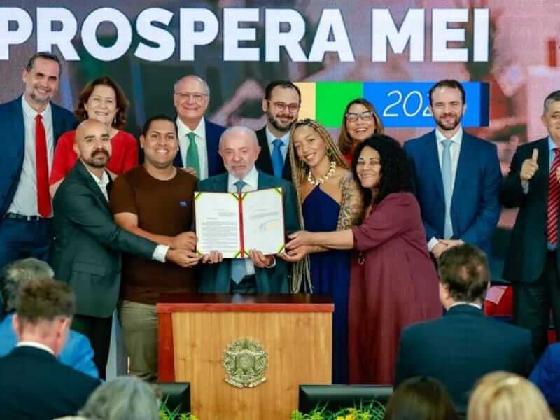 Governo propõe perdoar dividas de 3,6 milhoes de microempreendedores soaquinoticias