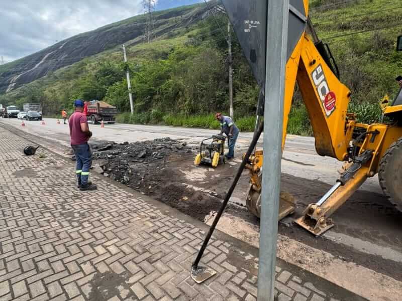 Prefeitura de Timoteo inicia reforma de quebra-molas na Avenida Belo Horizonte soaquinoticias